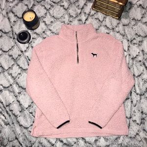 Fleece pullover